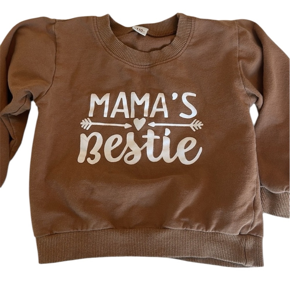 Mama’s Bestie crewneck long sleeve sweatshirt